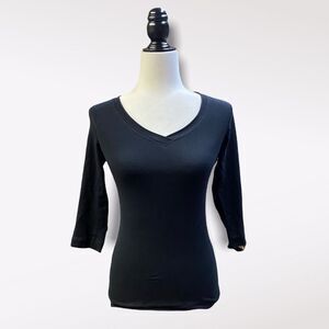 𝅺lululemon | 3/4 Sleeve Black Shirt